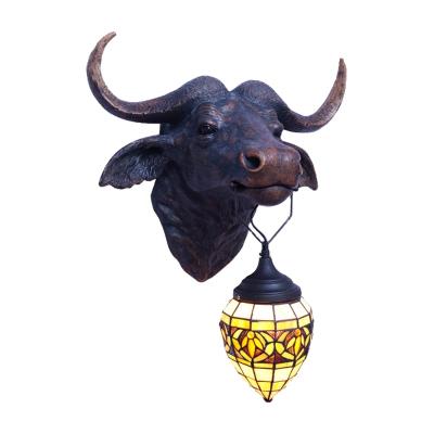 China Simulation Antler Shaped Countryside Shape Blood Horse Deer Cow Bear Wall Lamps Decorative Fancy Animal Home Decor for sale