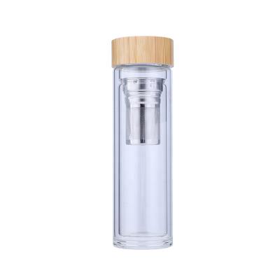 China Customized logo stocked 450ml for hot cold tea insulated glass water bottle with bamboo lid and strainer for sale