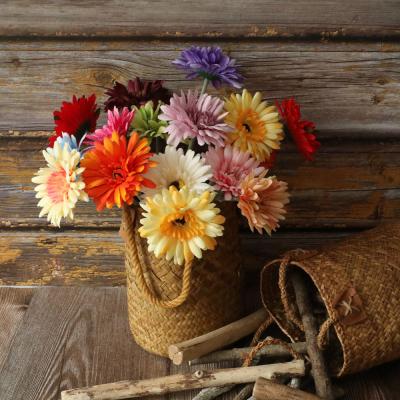 China Fashional Artificial Flower Decoration Chrysanthemum Gerbera Daisy Silk Flowers Wedding Decorative Artificial Gerbera Flowers for sale