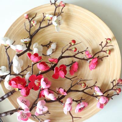 China Fashional Wholesale 60cm Chinese Year Plum Blossom Flower Artificial White Silk Flower PB002 New Cheap for sale