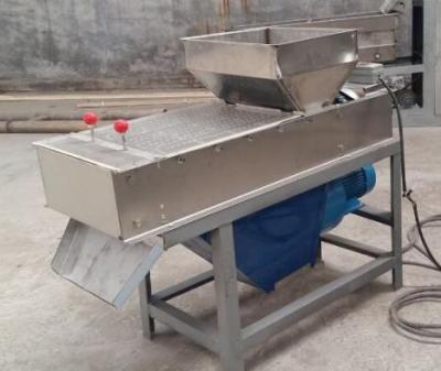 China Low Cost Small Price Chinese Peanut Peeling Machine for sale