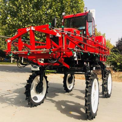 China 3WPZ-1500E The Air-conditioned cab manufacturer sale price agricultural tractor mounted self-propelled boom sprayer for sale