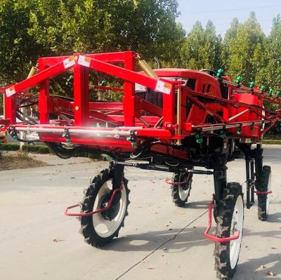 China 3WPZ-1000A Medicine box split 700L+300L China supplier self-propelled agriculture pump sprayer for sale for sale