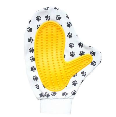 China High Quality Sustainable Pet Hair Remove Cleaning Brush Dog Grooming Mitt for sale