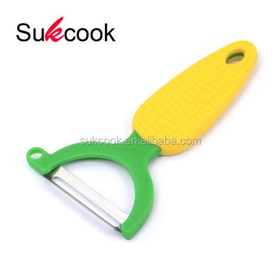 China Sustainable Multifunctional Kitchen Cooking Tools PP Vegetable And Fruit Peeler for sale