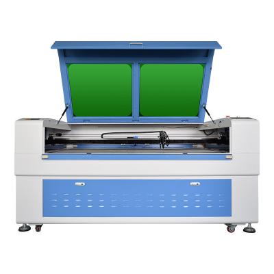 Cina Disegno a stampo Mdf Acrilico Plastica CO2 Laser Cutting Machine con e 6-asse Configurazione in vendita