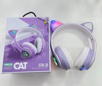 China Fast Shipping STN28 Products Earphone SQING America Favorite Over-Ear Headphone Earphone In Cute Cat Running Appearance Gift Radio for sale