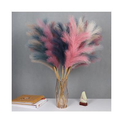 China INS Style High Efficiency Artificial Flowers Nordic Silk Dry Pampas Grass Decor for sale