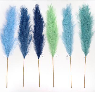 China Artificial pampas grass the simulation hot reed events decoration amazon sale Nordic wedding decoration 18 fork for sale