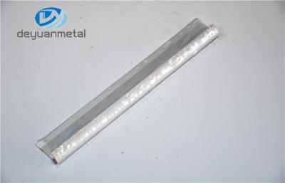 Chine Profil en aluminium de polissage argenté de l'extrusion 6060 T5/T6 pour la bande de plancher à vendre