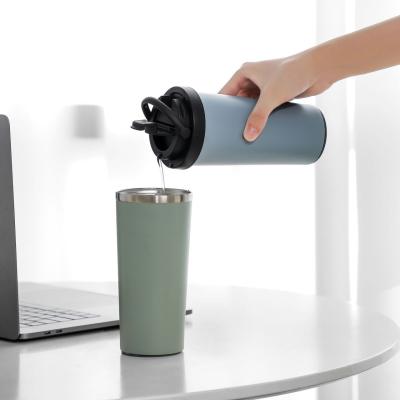 China Hot Sale Reusable Reusable Coffee Cup Sucker Vacuum Wall Vending Tumbler Stainless Steel Double Wall Insulated Coffee Sucker Cup With Handle for sale