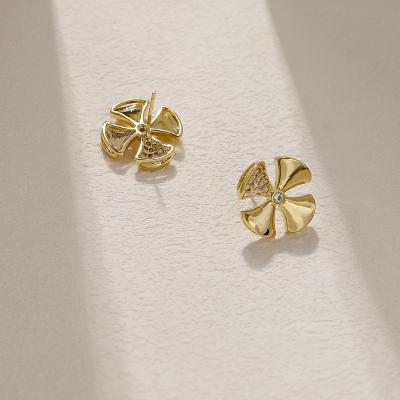 China FASHIONABLE Alloy Hyacinth Zircon Windmill Stud Earrings Cute Daily Wear Stud Earrings for sale