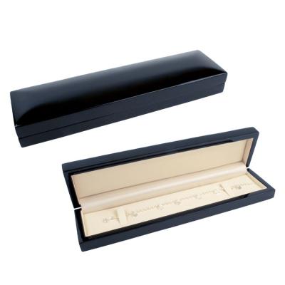 China Handmade High Quality Black Polished Wooden Bangle Box Wholesale for sale