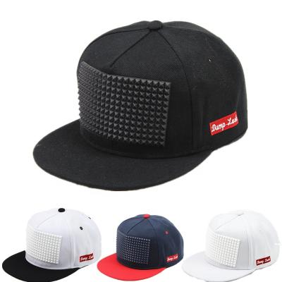 China 5 Panel COMMON Fashion Style Cotton European Adult Structured Snapback Hats Caps for sale