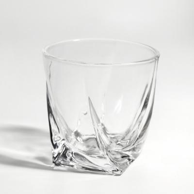 China Tumbler Twisted Diamond 10oz 300ml Transparent Whiskey Glass Tumbler Twisted Diamond Embossed Mug Glass Sublimation Blanks Glass Mug For Wholesales for sale