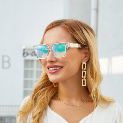 China Fashion Designer High Quality Square Sunglasses Brand Gafas De Sol Rectangle Sunglasses Vintage Women PC Fashion Sun Glasses for sale