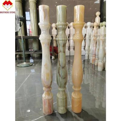 China Good PriceCustomized Modern Indoor Stone Balustrade Marble Stair Steps Onyx Stone Hand Carved Balcony Railings for sale