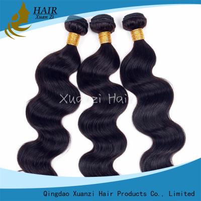 China Cabelo humano do Virgin natural brandamente liso, grampo da onda do corpo em extensões do cabelo de Remy à venda