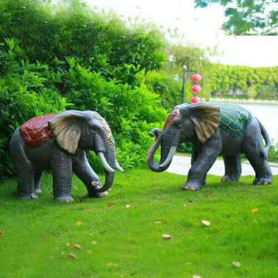 China Modern Design Popular Garden Decoration Fiberglass Animal Statue for sale