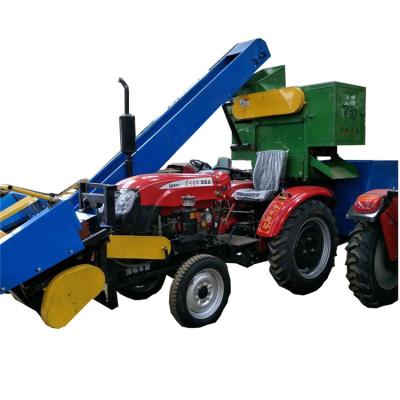 China Mechanized Maize Combine Corn Harvester Tractor Corn Harvest Machine for sale