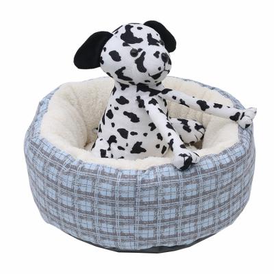 China Modern Luxury Pet Accessories Velvet Travel Plush Pet Bed Dog Bed Pet for sale