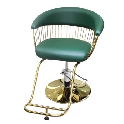 China Barber Shop Professional Simple Green Vintage Hair Beauty Equipment Furniture Antique Portable Salon Barber Chair for sale