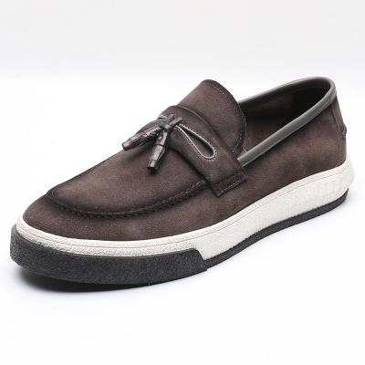 China Winter Lightweight High Quality Men's Autumn Suede Leather Tassel Loafers Slip On Loafers for sale