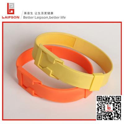 Cina Riutilizzazione lunga 720 Mm*30mm del collo di dimensione del cammello di TPU del bestiame della banda di plastica della gamba in vendita