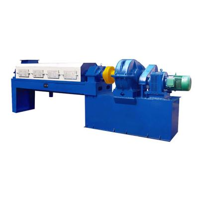 China Double screw fishmeal press machine for pressing fishmeal machine with good engine/fish cost-effective development machinery for sale