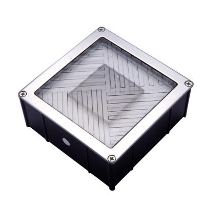 China PC Solar Panel Voltage 2.5V Power 0.2W Round Led Ground Light for sale