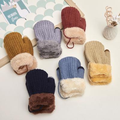 China Simply 1-4 years old children's gloves baby knitted yarn woolen gloves thicken outdoor warm gloves for sale