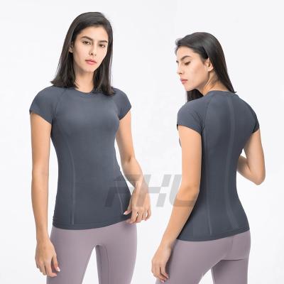 China 2022 Lulu Breathable Lightweight Quick Dry Exercise And Fitness Shorts Sleeve Women Top Yoga Wear Seamless Yoga Top for sale