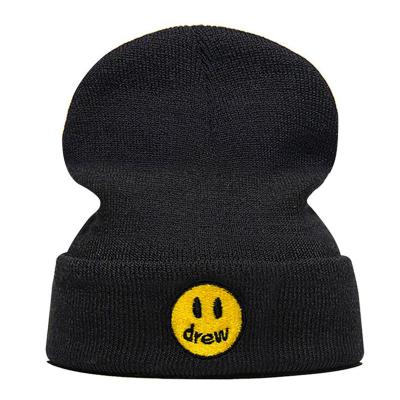 China COMMON Custom Drew Smiling Beanie Hat / Custom Embroidery Logo Solid Color Warm Winter Beanie Knit Hat 3D Logo Embroidery Knitted Hat for sale