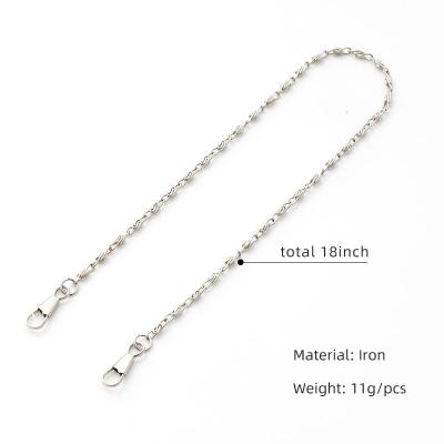 China Wholesale Classic Metal Glasses Border Anti-lost Hanging Back Shaped Necklaces for sale