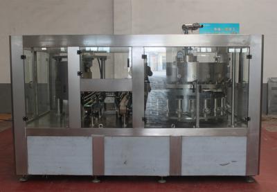 Chine Chaîne de production commerciale de brasserie de 12 onces machine de remplissage de bouteilles 6000BPH - 8000BPH à vendre