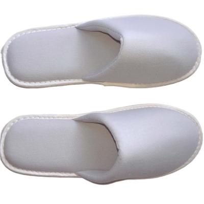 China Super Soft Comfortable Slipper Hotel Eco Friendly Personalized Disposable Slippers for sale