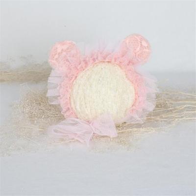 China Anti-wrinkle pink color baby lace bonnet photography props baby lion bonnet photography newborn props for sale