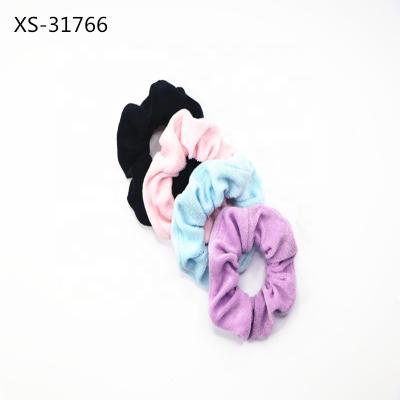 China Multi Color Elastic Fabric Bath Towel Makeup Towel Polyester Scrunchies For Women for sale