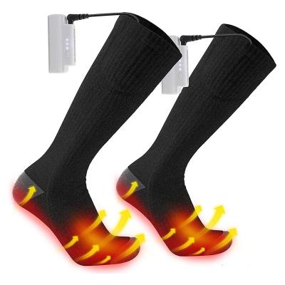 China Sustainable Low Price Custom Heat Thermal Socks Rechargeable Heated Socks Ski Rechargeable Heated Socks for sale