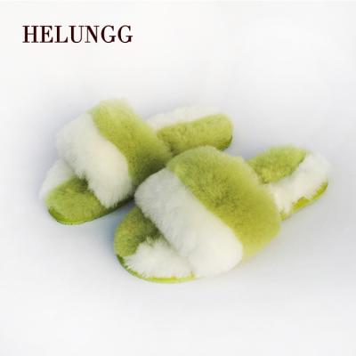 China Winter fashionable soft hairy warm wool flip flop fashion trend supply flat women's ladies home indoor white slippers for sale