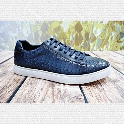 China Anti-Smell Casual Sportsmen Custom Design Own Brand Logo Cow Genuine Leather Running Shoes For Men for sale