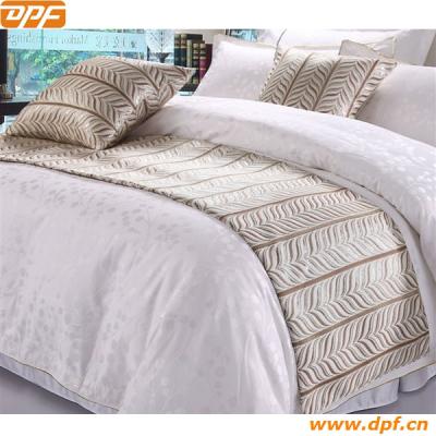 China Jacquard Hotel Bed Runner Best Quality Hotel Runner DPF8727 for sale