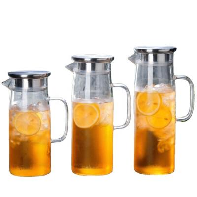 China 1000ml 1200ml 1500ml Borosilicate Material Borosilicate Material Water Viable Glass Carafe Jug Heat Resistant Glass Pitcher With Bamboo Lid for sale