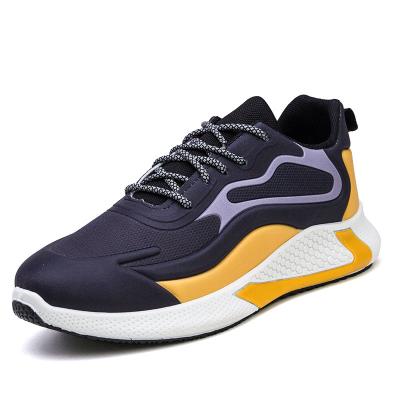 China Casual Lightweight Sports Shoes Mens New Spring Customized Design for sale