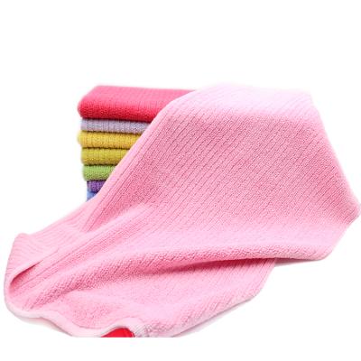 China Eco-friendly Daily Use Bamboo Micro Fiber Cleaning Towel for sale