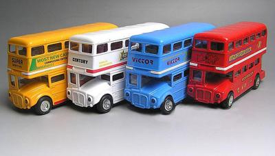 China Promotional 1:32 Double Decker Bus Scale Model Collectible Toy Bus Model Toy Bus For Children for sale