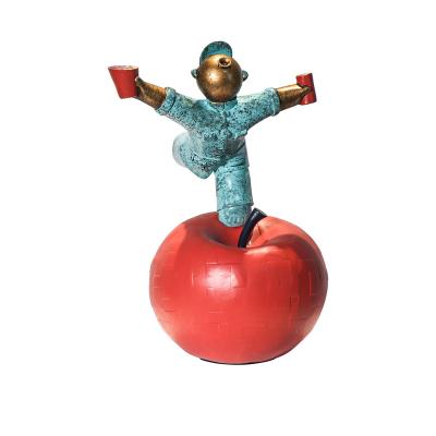 China Living Room Creative Running Study Sale Office Decoration Apple Nordic Decor Model Room Character Art Desktop Decorations for sale