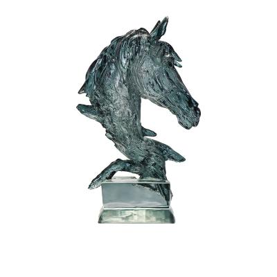 China New Design Eclectic Custom Clear Resin Transparent Ice Blue Horse Head Horse Bust Sculpture for sale