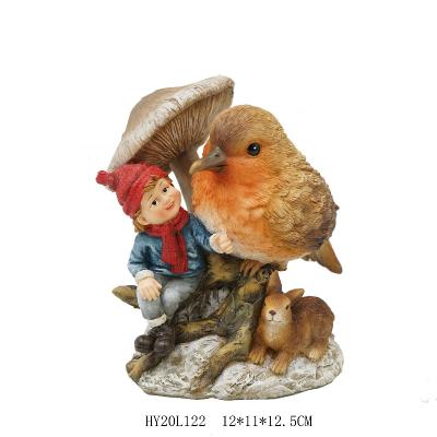 China World Supplier Polyresin Autumn Decor Mushroom Boy &Girl with Animal Figures for Fall Decoration for sale