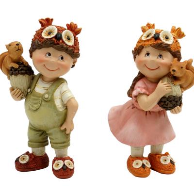 China Beautiful little world seasonal baby and boy resin statues garden decoration for harvest for sale